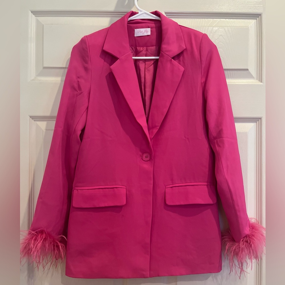PINK LILY/feather accents on sleeves, vibrant pink blazer - Picture 6 of 9